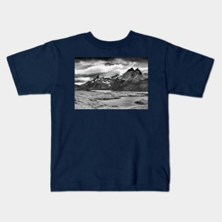 Las Cuernos Torres del Paine Kids T-Shirt